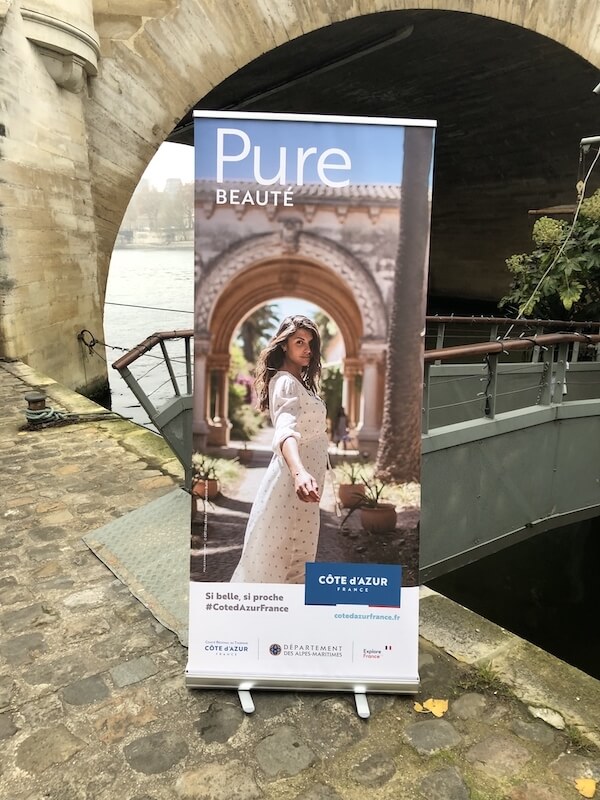 Pour cette 4ème édition, le thème retenu est : « Surprenantes perspectives ».