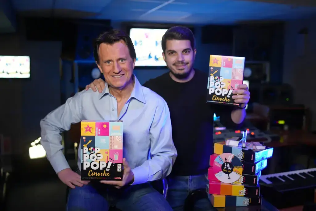 Adrian Martini avec le journaliste et animateur Vincent Perrot